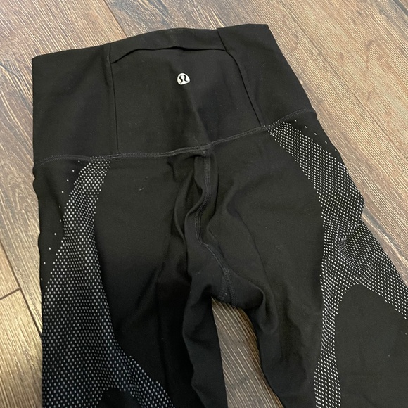 Mapped out high rise tight - Picture 1 of 4